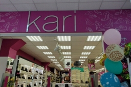 Магазин обуви «Kari»
